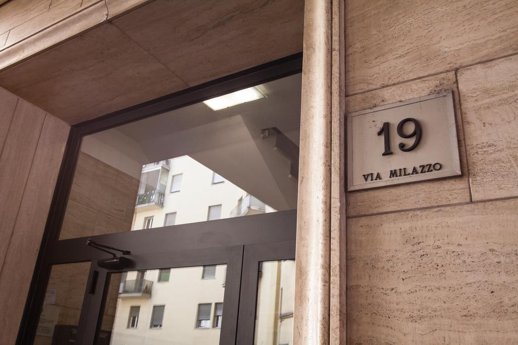 Astoria Suite Apartments Bolonia Exterior foto