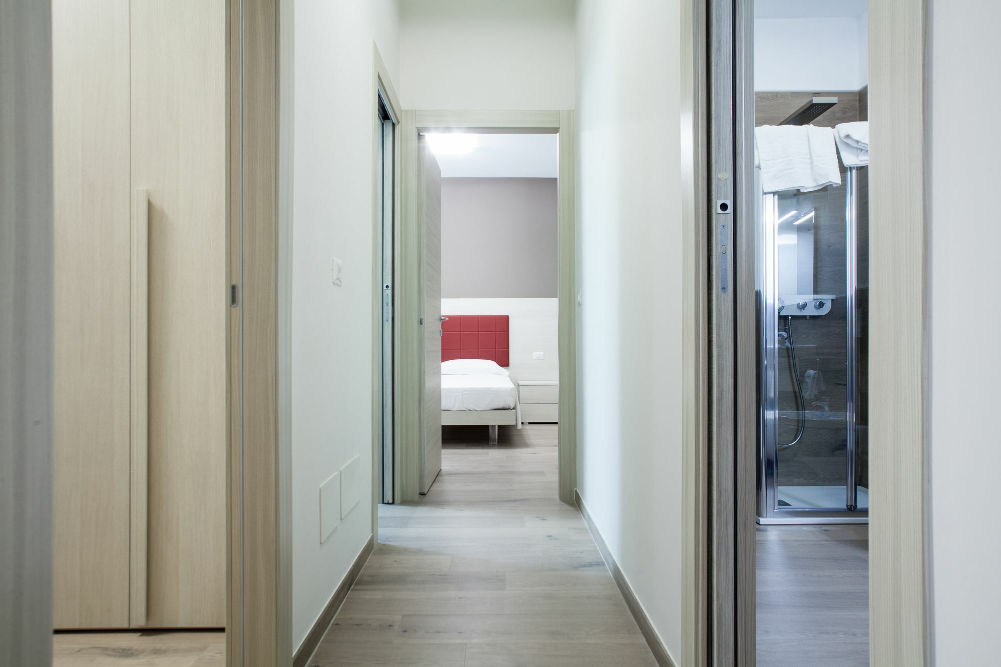 Astoria Suite Apartments Bolonia Exterior foto